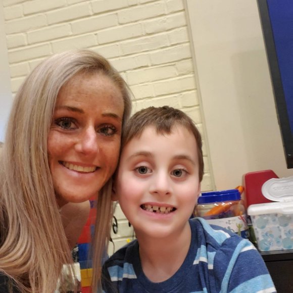 Meet your Posher, Lauren - Picture 8 of 15